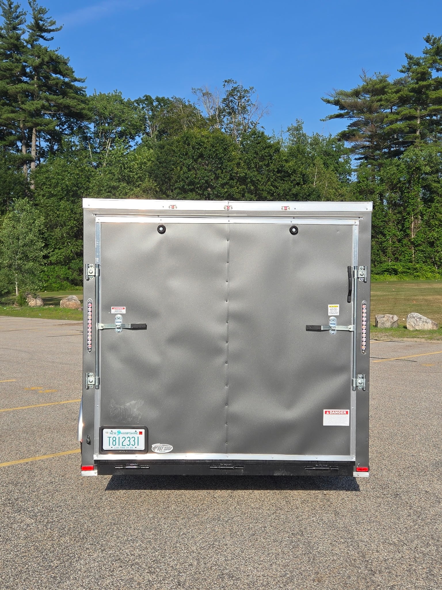 16ft Enclosed Cargo Trailer thumbnail 3