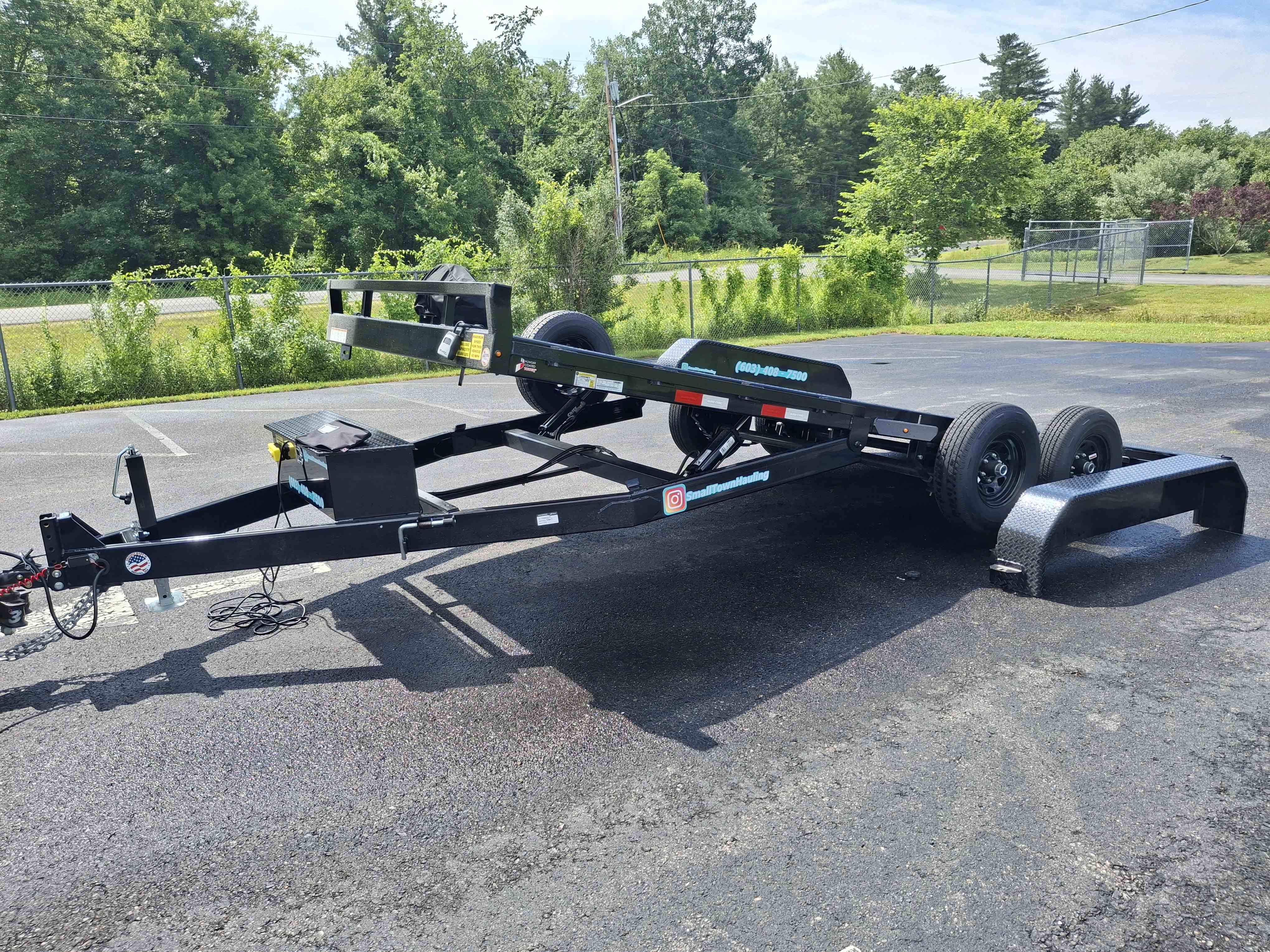 20ft Hydraulic Tilt Deck Flatbed Trailer w/winch thumbnail 2